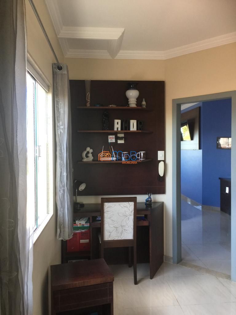 Casa de Condomínio à venda com 3 quartos, 252m² - Foto 5