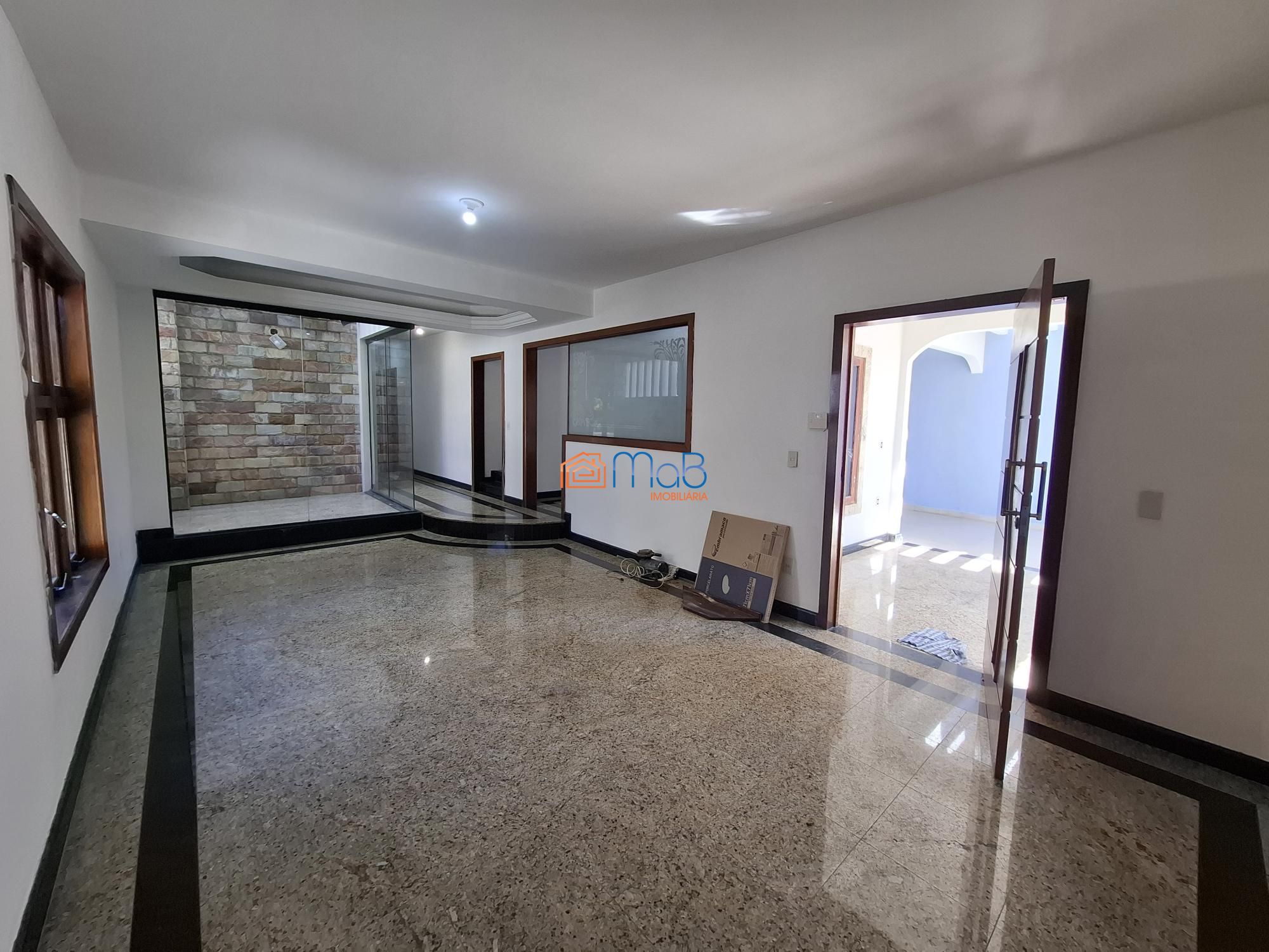 Casa, 5 quartos, 350 m² - Foto 4