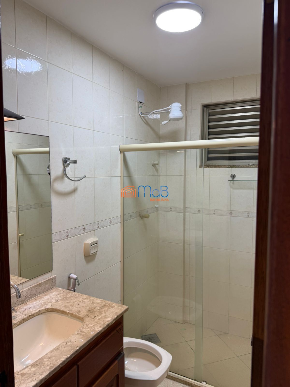 Excelente apartamento 3 quartos nos cavaleiros