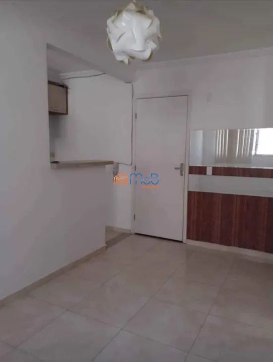 Apartamento à venda com 2 quartos, 45m² - Foto 8