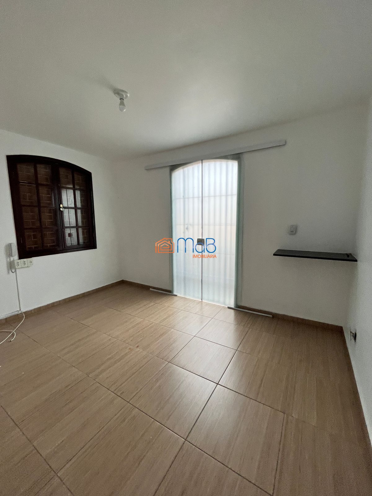 Casa à venda com 4 quartos, 200m² - Foto 30