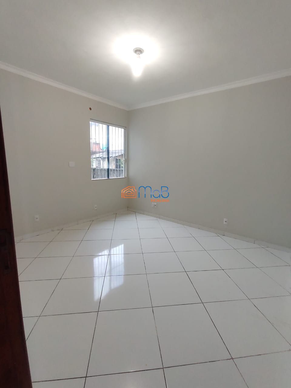 Casa à venda com 6 quartos, 150m² - Foto 26