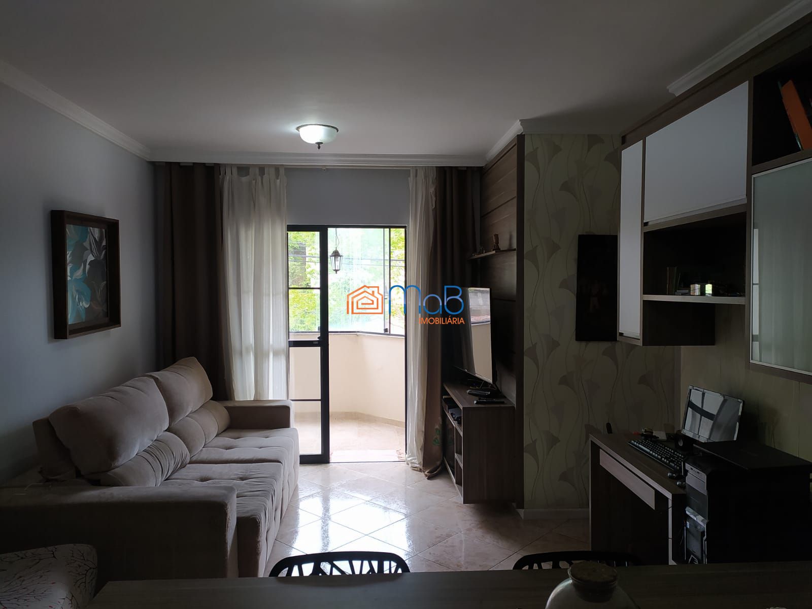 Apartamento à venda com 2 quartos, 63m² - Foto 4