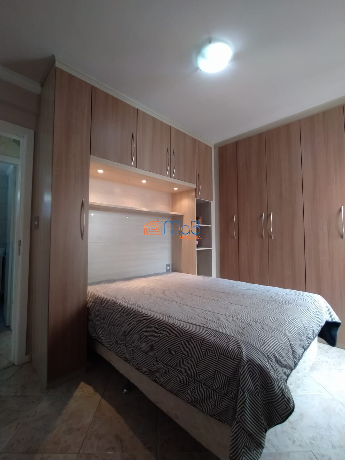 Apartamento à venda com 2 quartos, 63m² - Foto 6