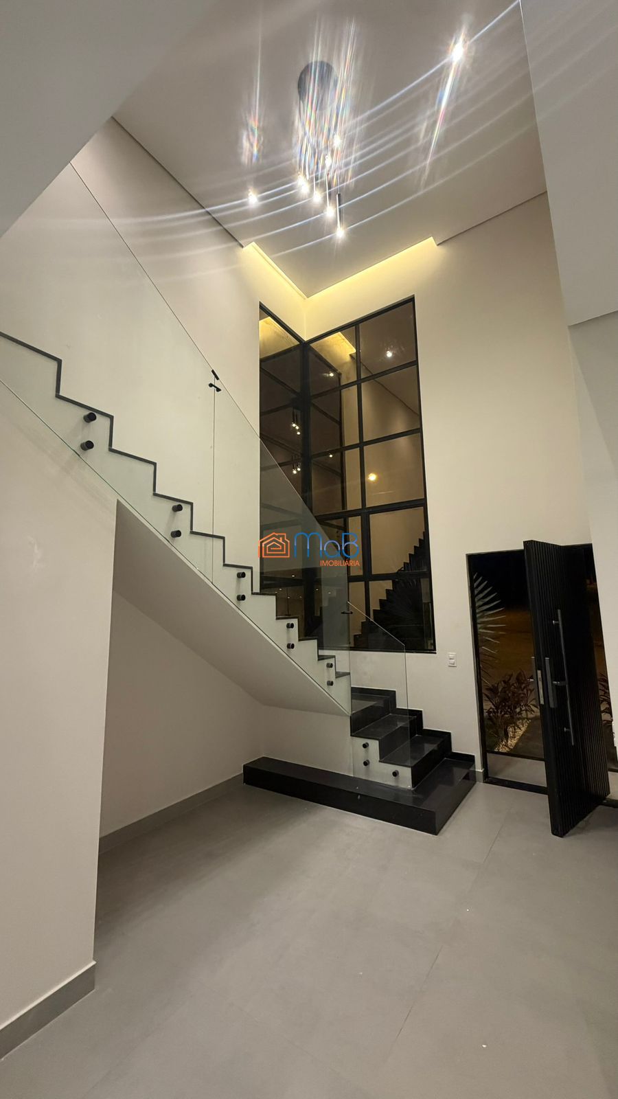 Casa de alto padrão em macaé, no condomínio residencial do b