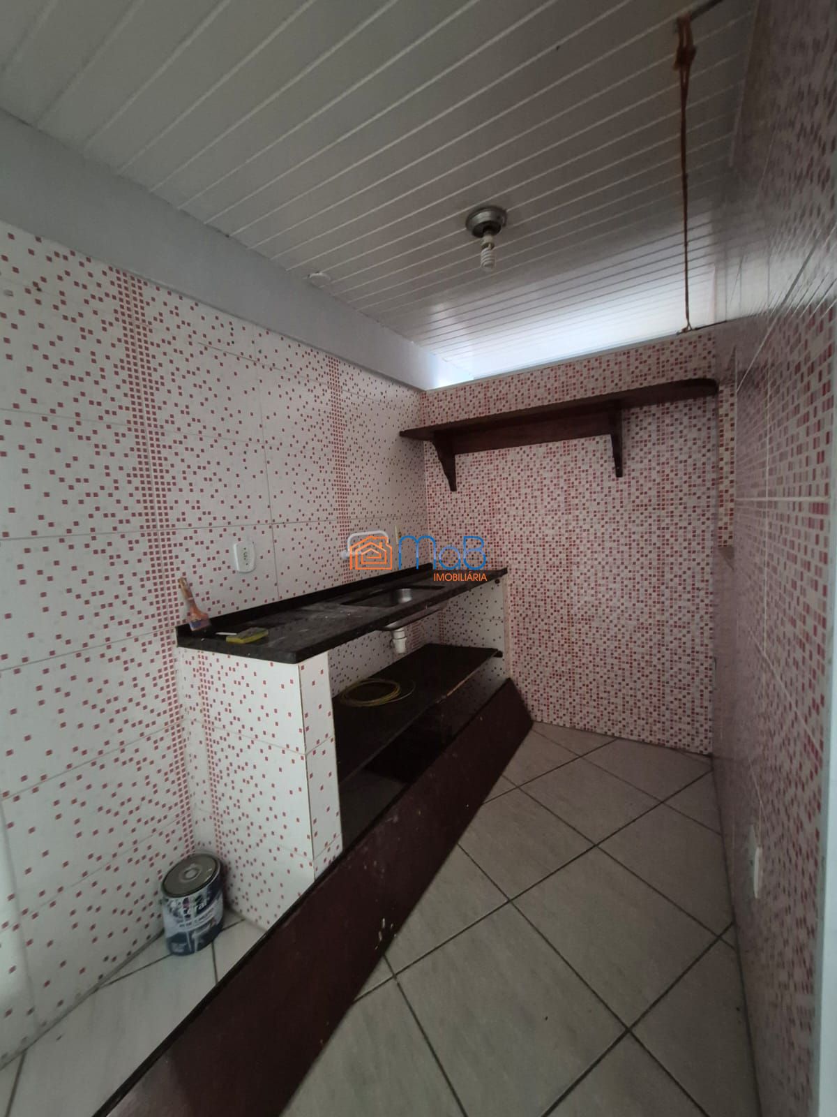 Loja comercial 30m² com cozinha