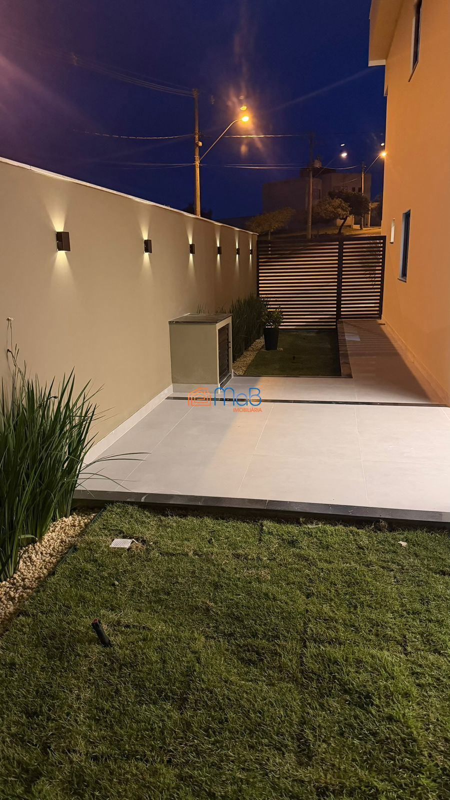 Casa de alto padrão em macaé, no condomínio residencial do b