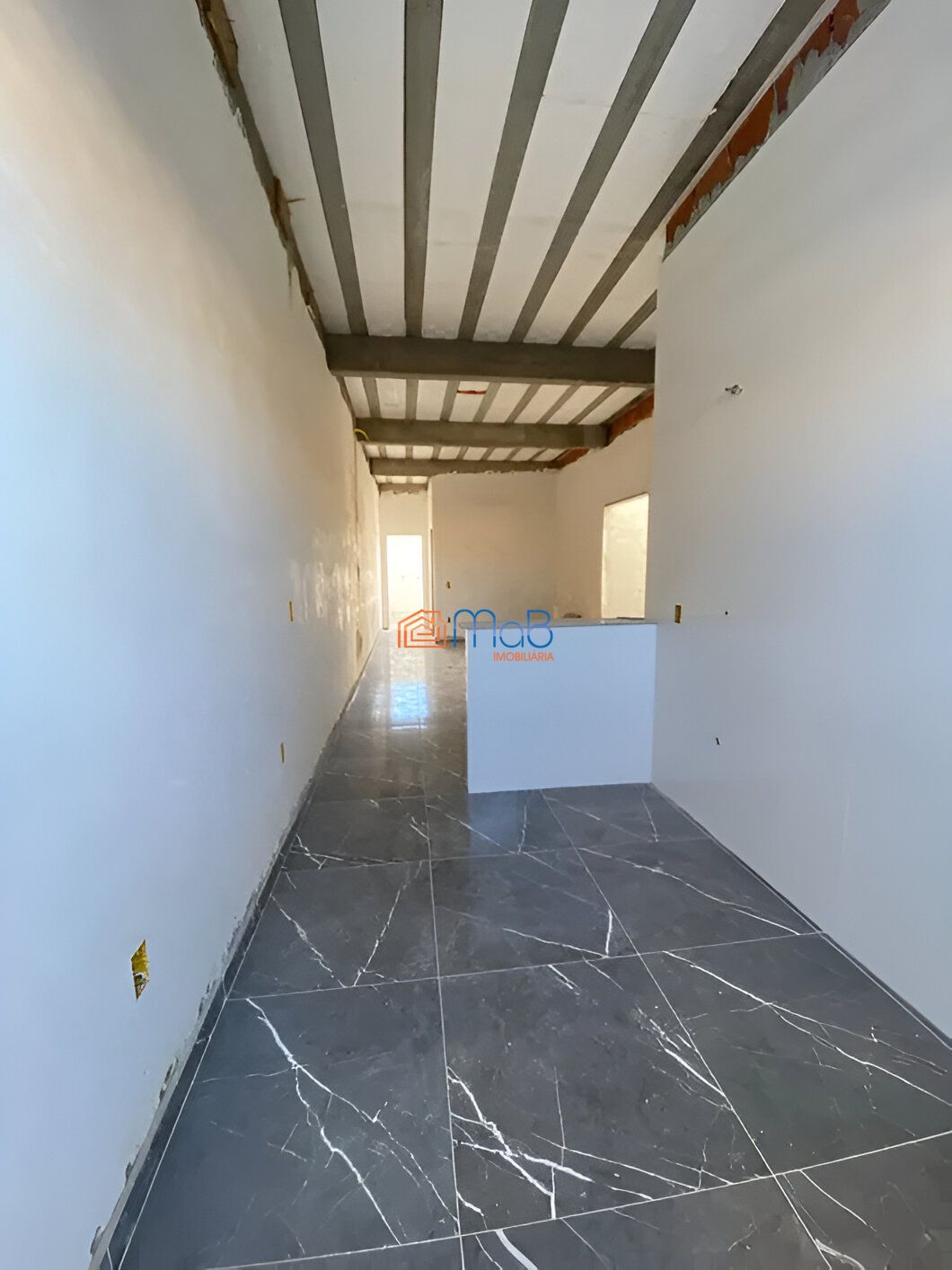 Casa à venda com 3 quartos, 74m² - Foto 3