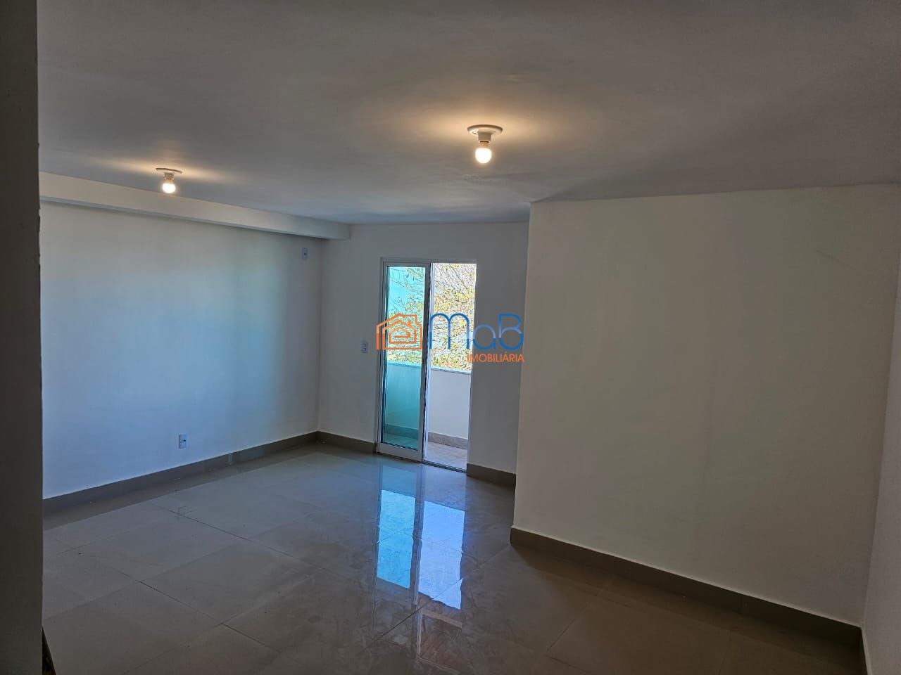 Casa à venda com 3 quartos, 150m² - Foto 7