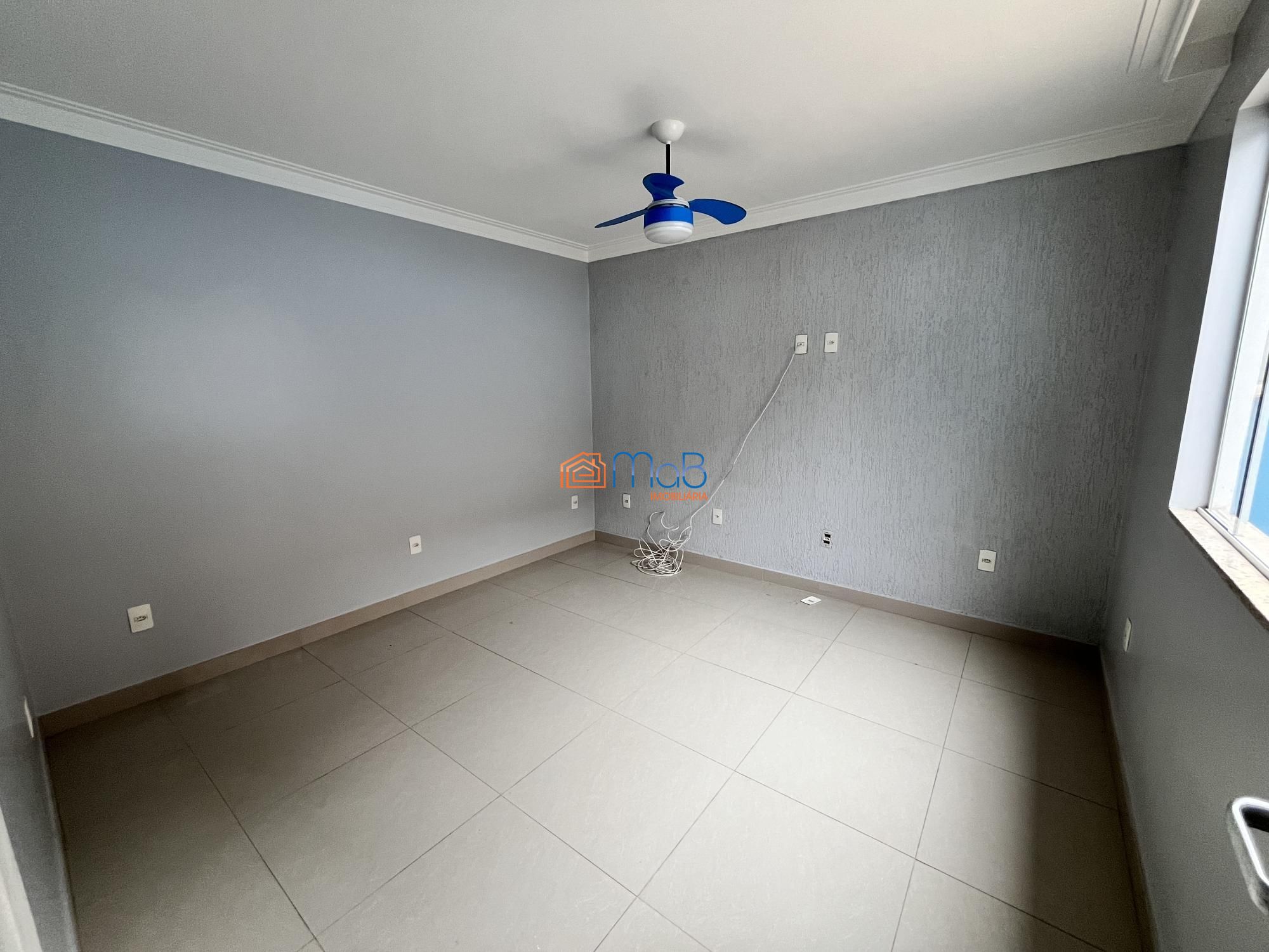 Casa à venda com 3 quartos, 206m² - Foto 14