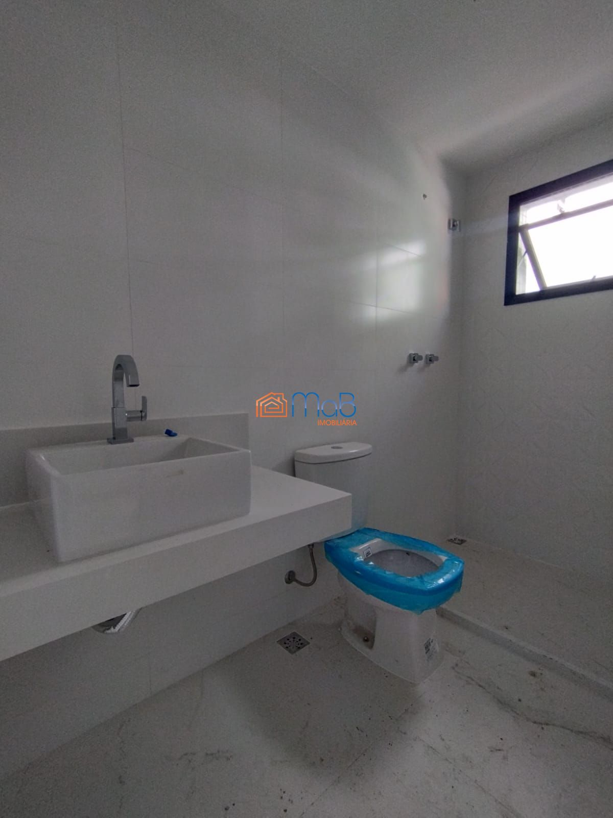 Apartamento à venda com 3 quartos, 140m² - Foto 9