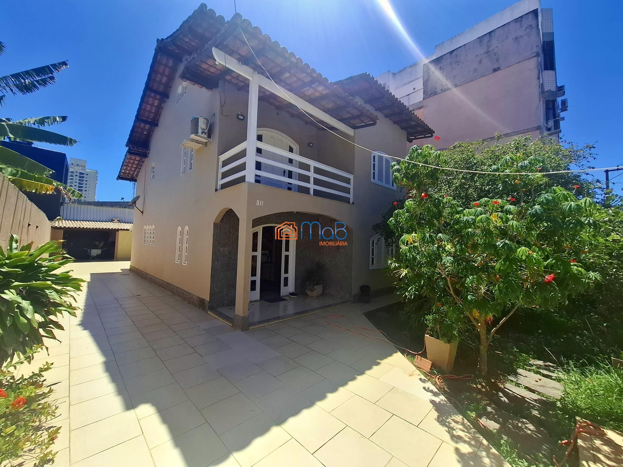 Casa, 6 quartos, 250 m² - Foto 1