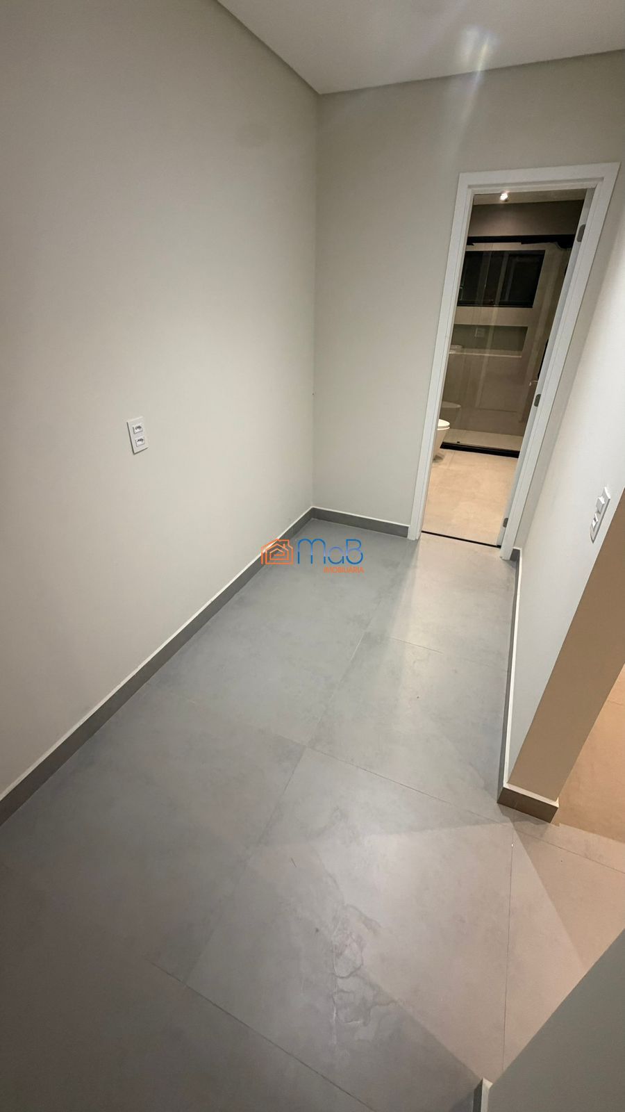 Casa de alto padrão em macaé, no condomínio residencial do b