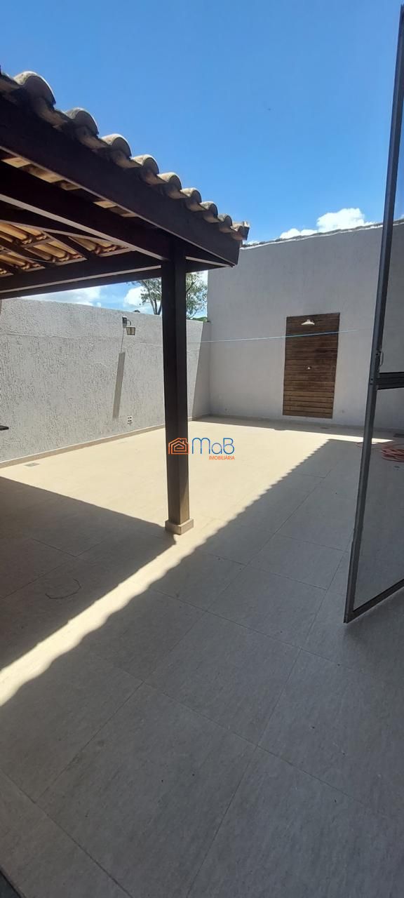 Casa à Venda no Condomínio Vivendas do Vale Granja dos Cavaleiros – Macaé