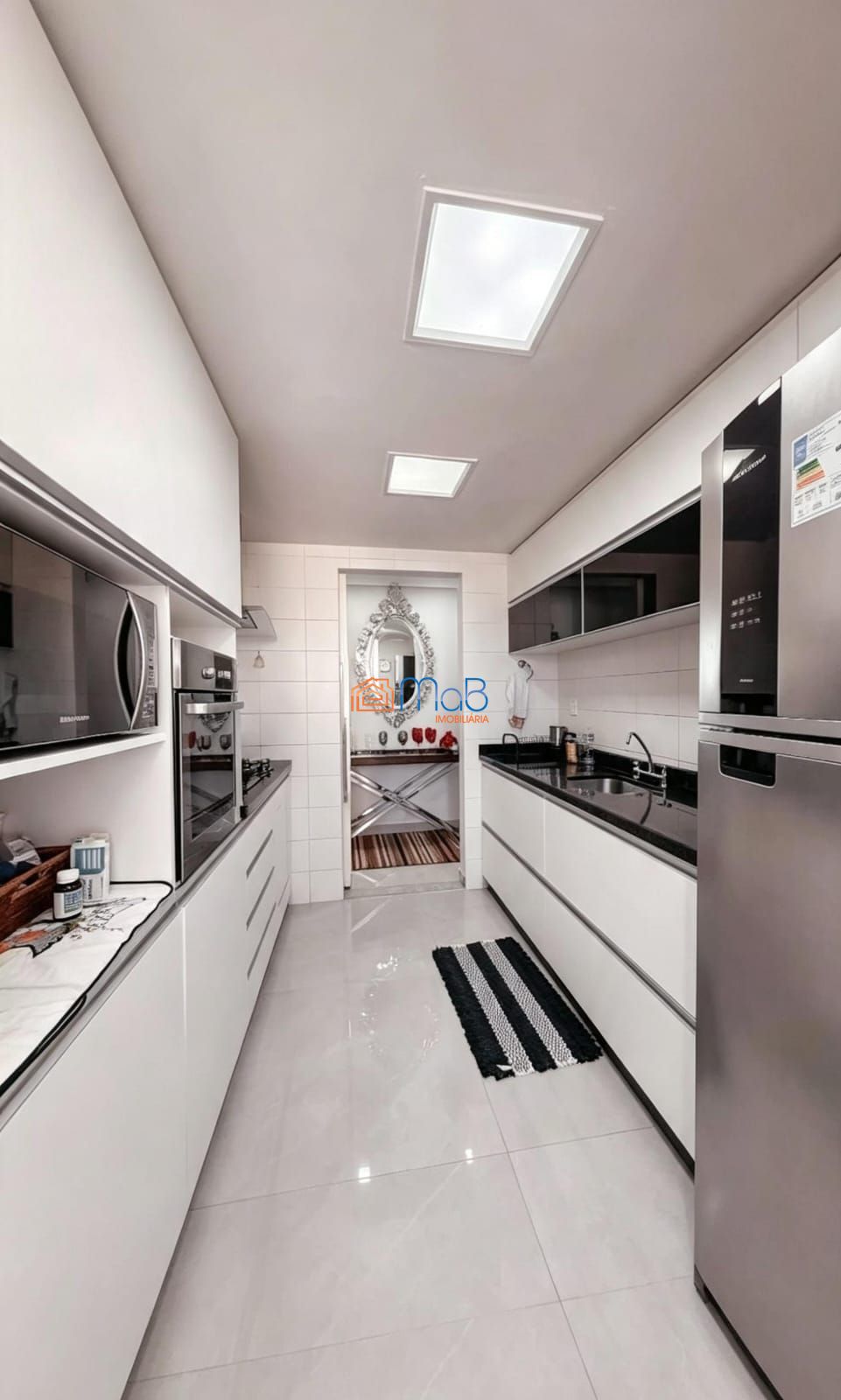 Apartamento 2 dormitórios à venda Imbetiba Macaé/RJ
