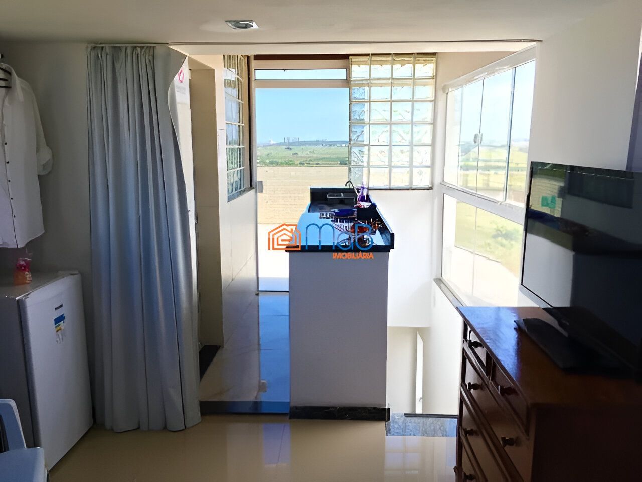 Apartamento à venda com 4 quartos, 150m² - Foto 4