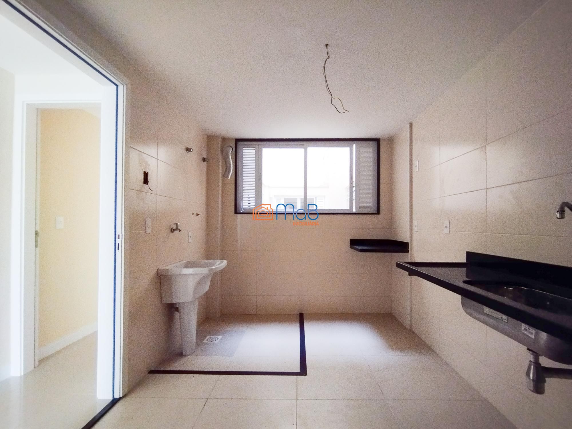 Apartamento à venda com 3 quartos, 98m² - Foto 5