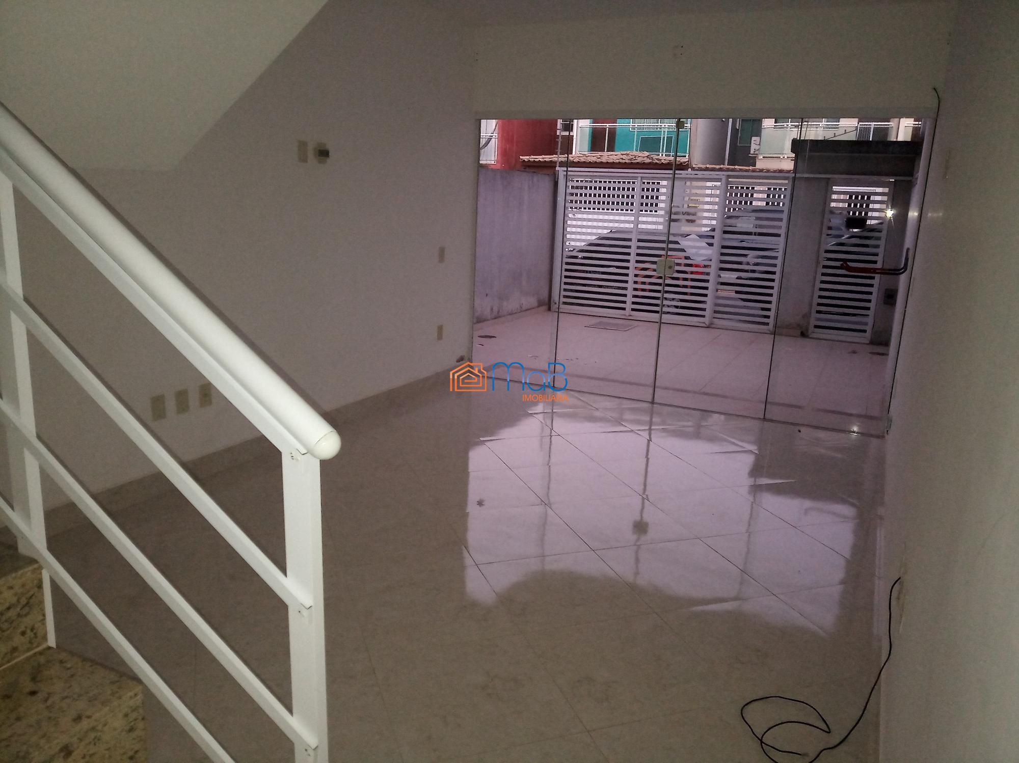 Apartamento à venda com 4 quartos, 140m² - Foto 2