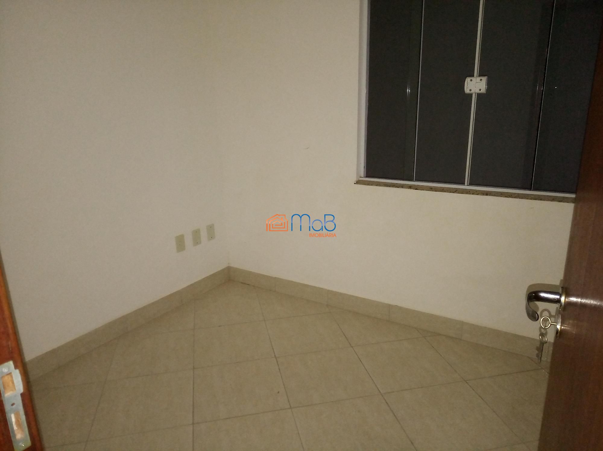 Apartamento à venda com 4 quartos, 140m² - Foto 6