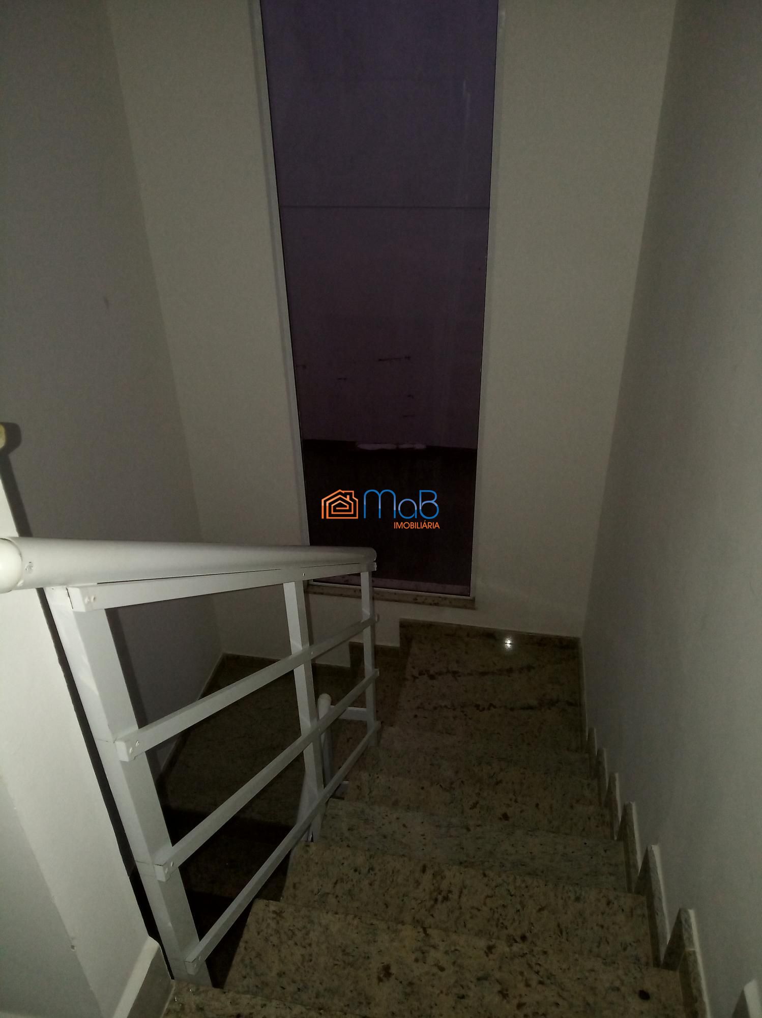 Apartamento à venda com 4 quartos, 140m² - Foto 17