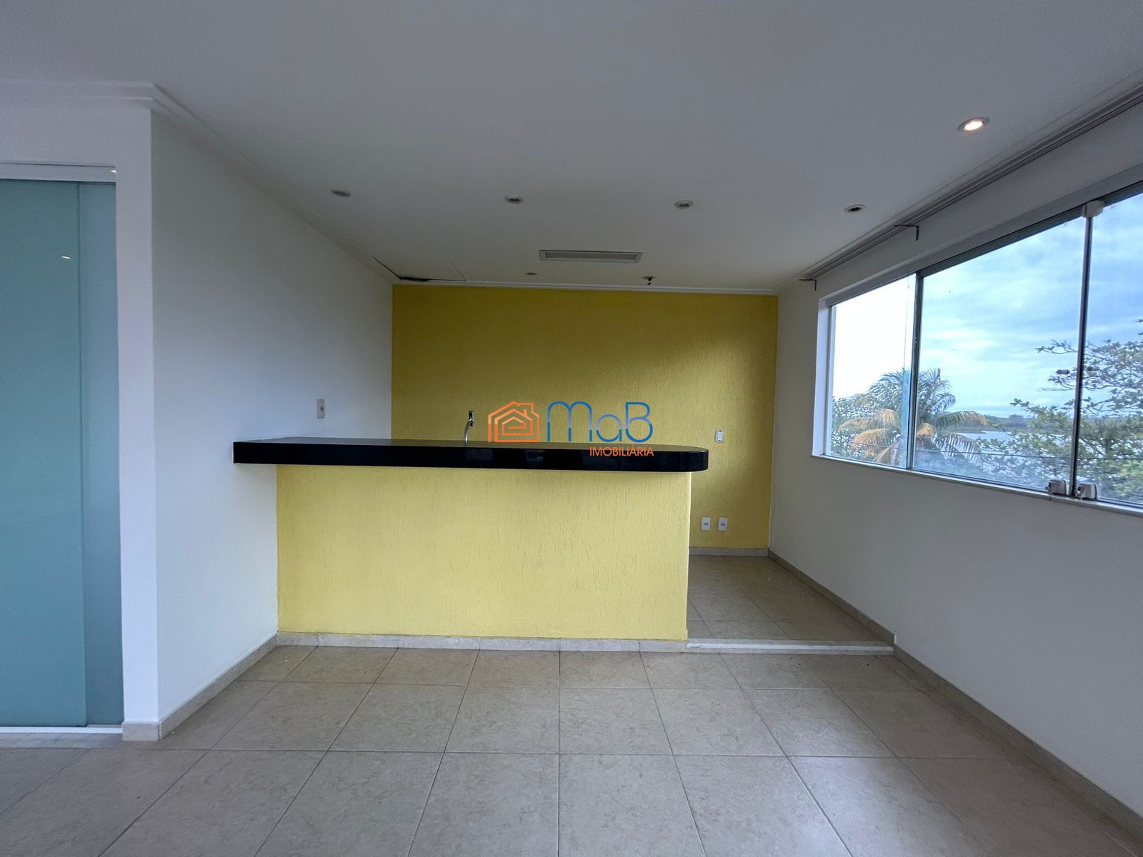 Casa espaçosa de 3 quartos com terraço, vista pra Lagoa e Área de Lazer Completa
