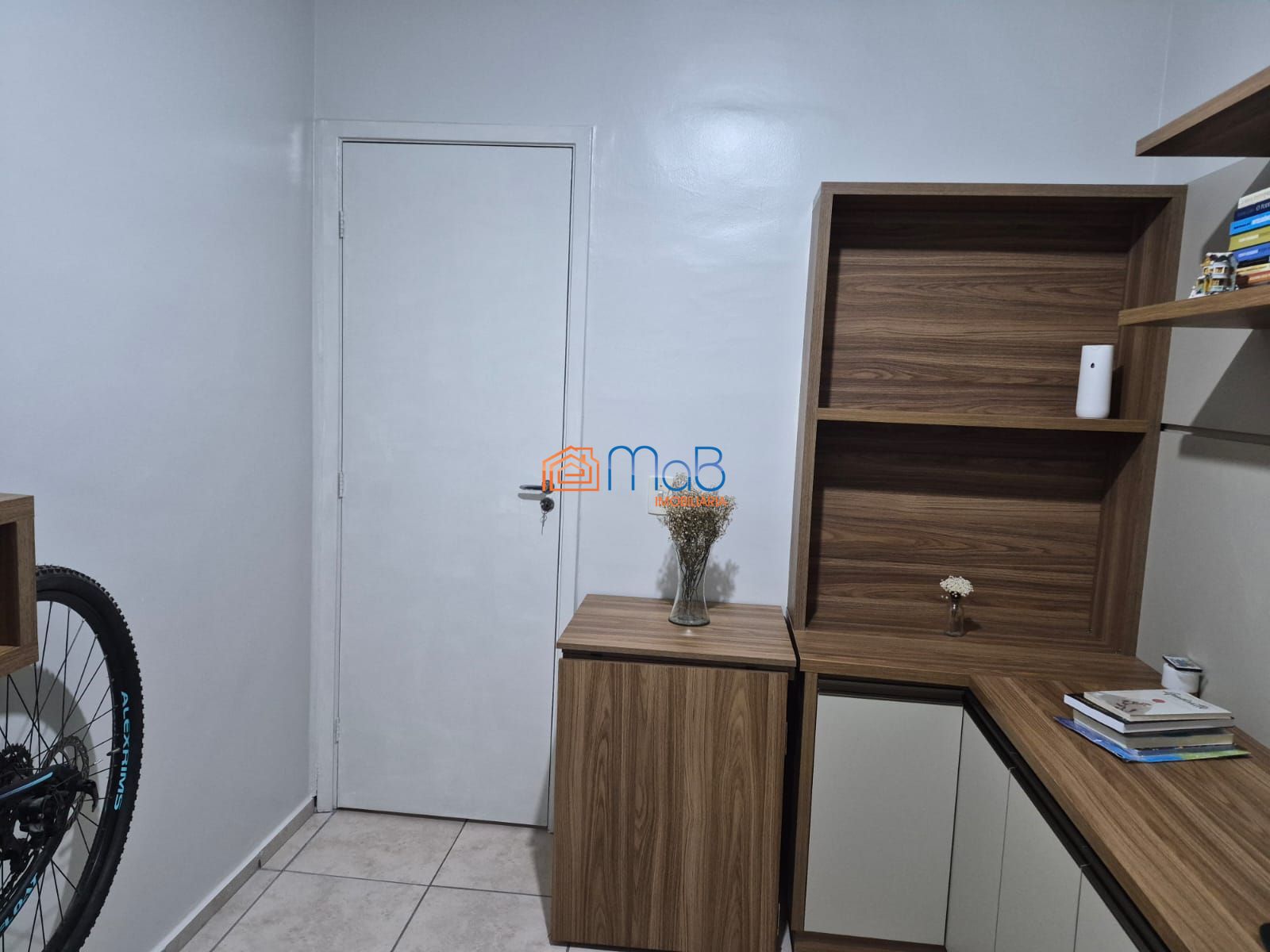 Apartamento de 02 quartos a venda no Barreto!