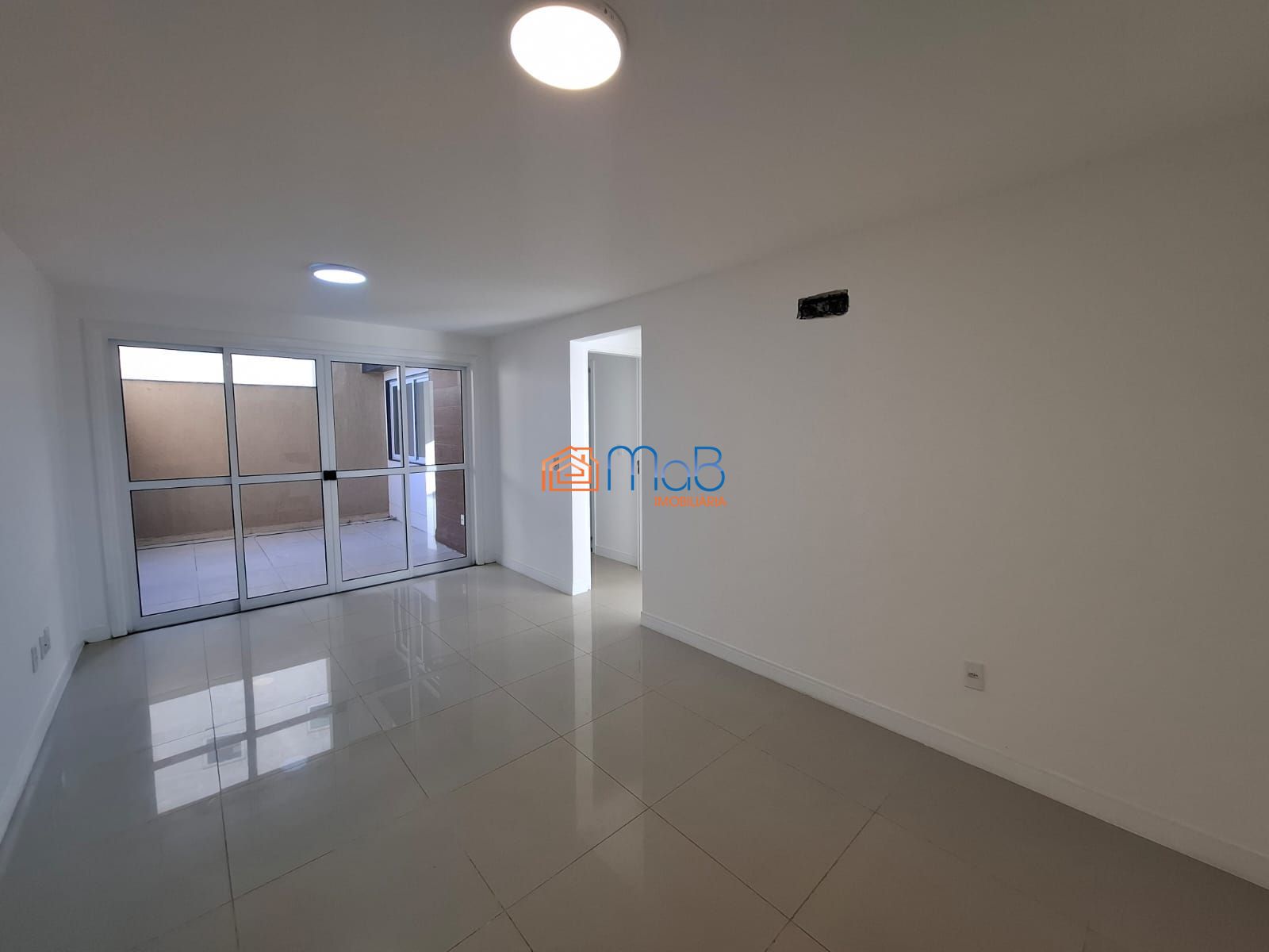 Apartamento, 2 quartos, 70 m² - Foto 2