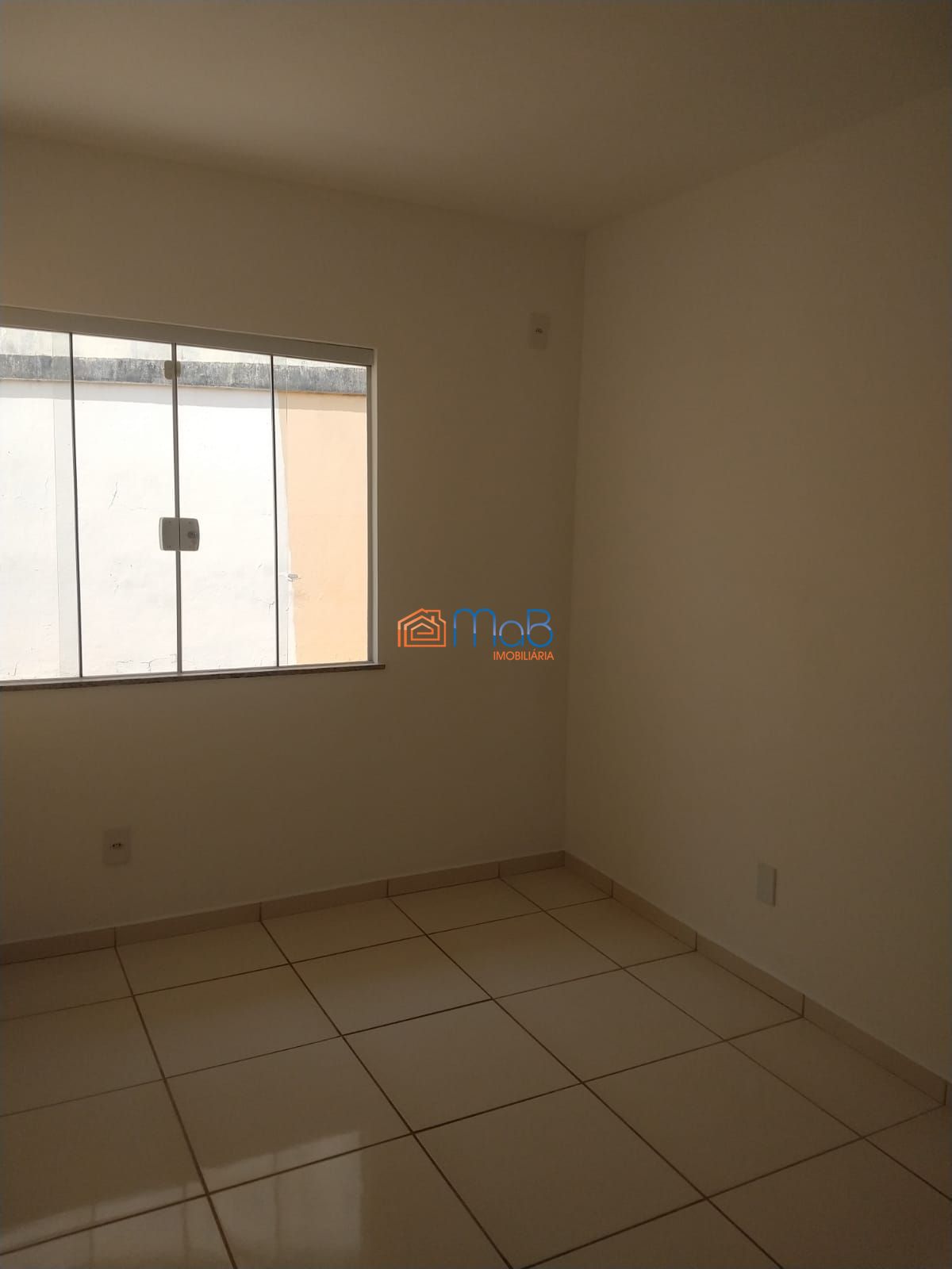 Casa à venda com 3 quartos, 110m² - Foto 8