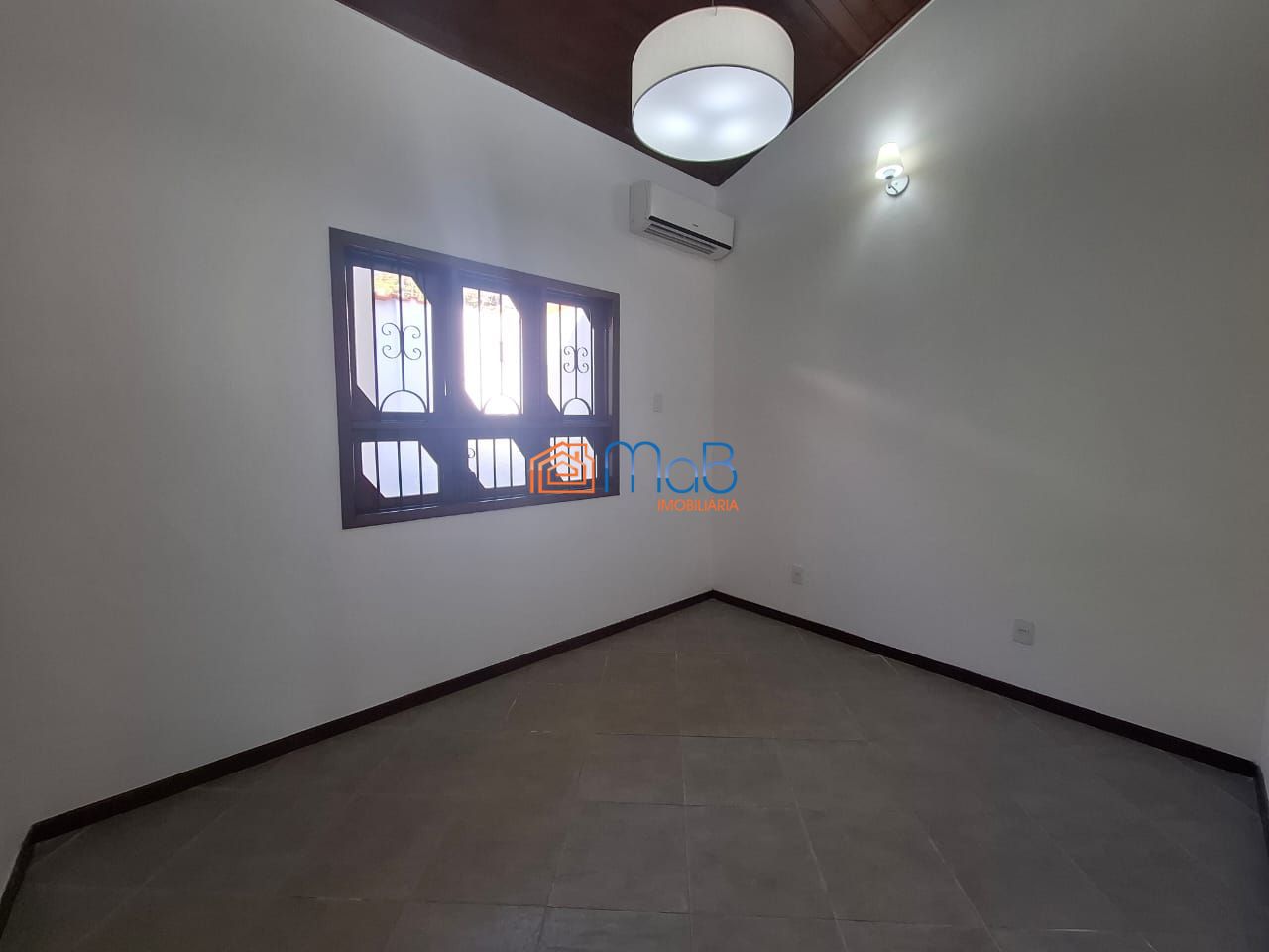 Casa, 4 quartos, 250 m² - Foto 19