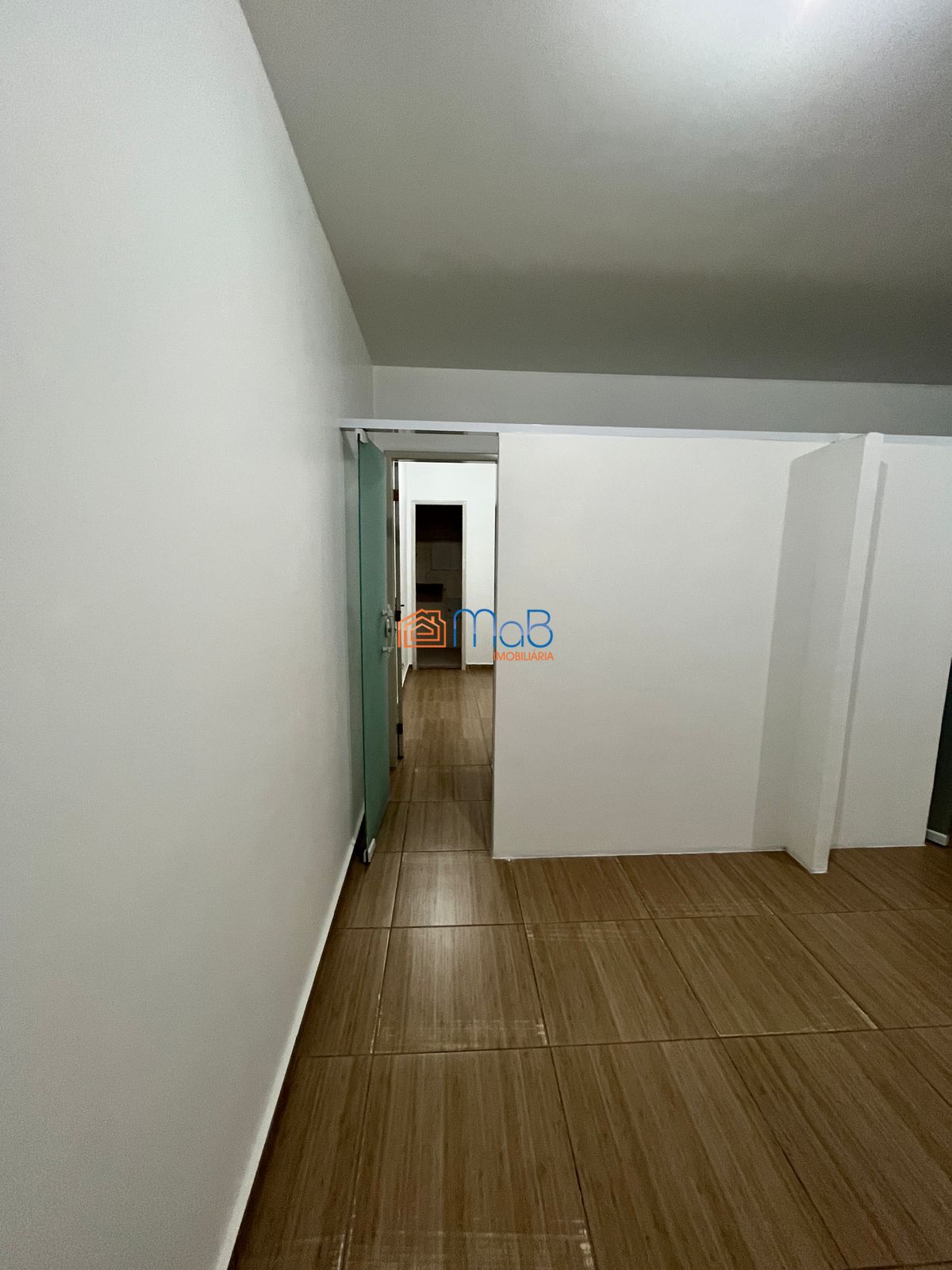 Casa à venda com 4 quartos, 200m² - Foto 42