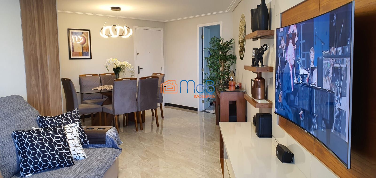 Apartamento à venda com 3 quartos, 150m² - Foto 6