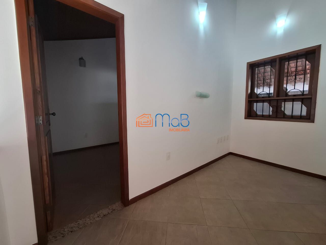 Casa, 4 quartos, 250 m² - Foto 8