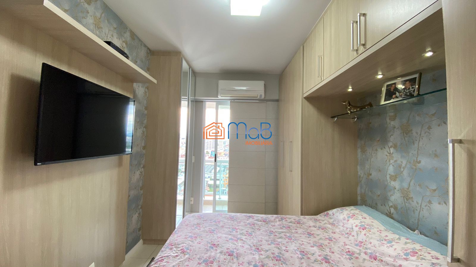 Apartamento à venda com 2 quartos, 70m² - Foto 16