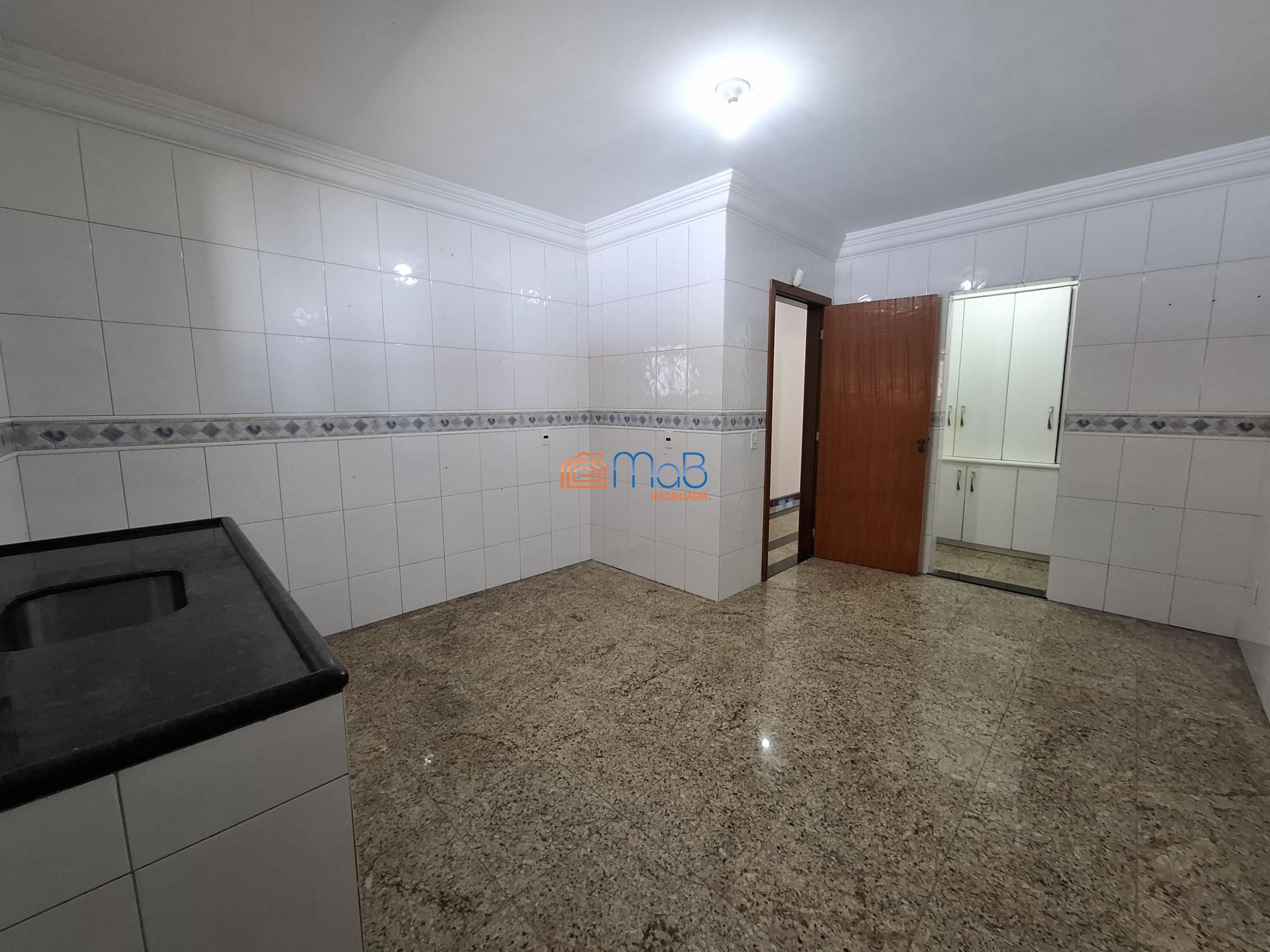 Casa, 5 quartos, 350 m² - Foto 17