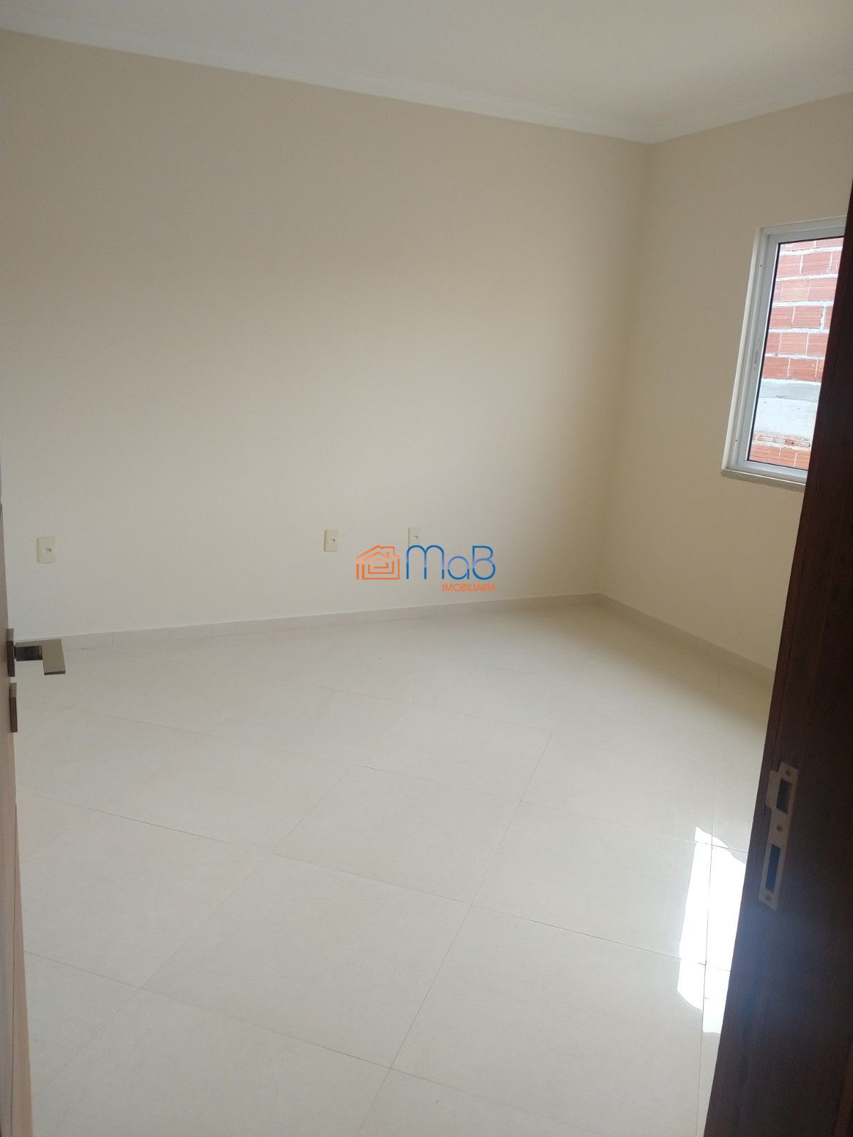 Casa à venda com 3 quartos, 124m² - Foto 11