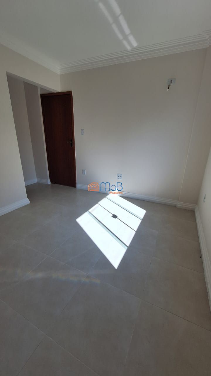 Apartamento à venda com 2 quartos, 61m² - Foto 12