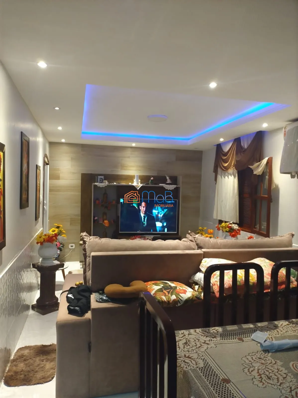 Casa, 2 quartos, 180 m² - Foto 1