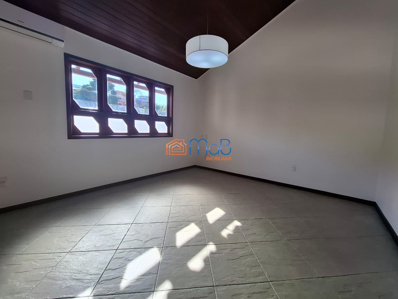 Casa, 4 quartos, 250 m² - Foto 22