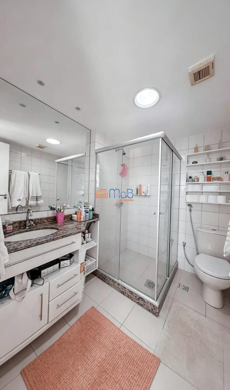 Apartamento 2 dormitórios à venda Imbetiba Macaé/RJ