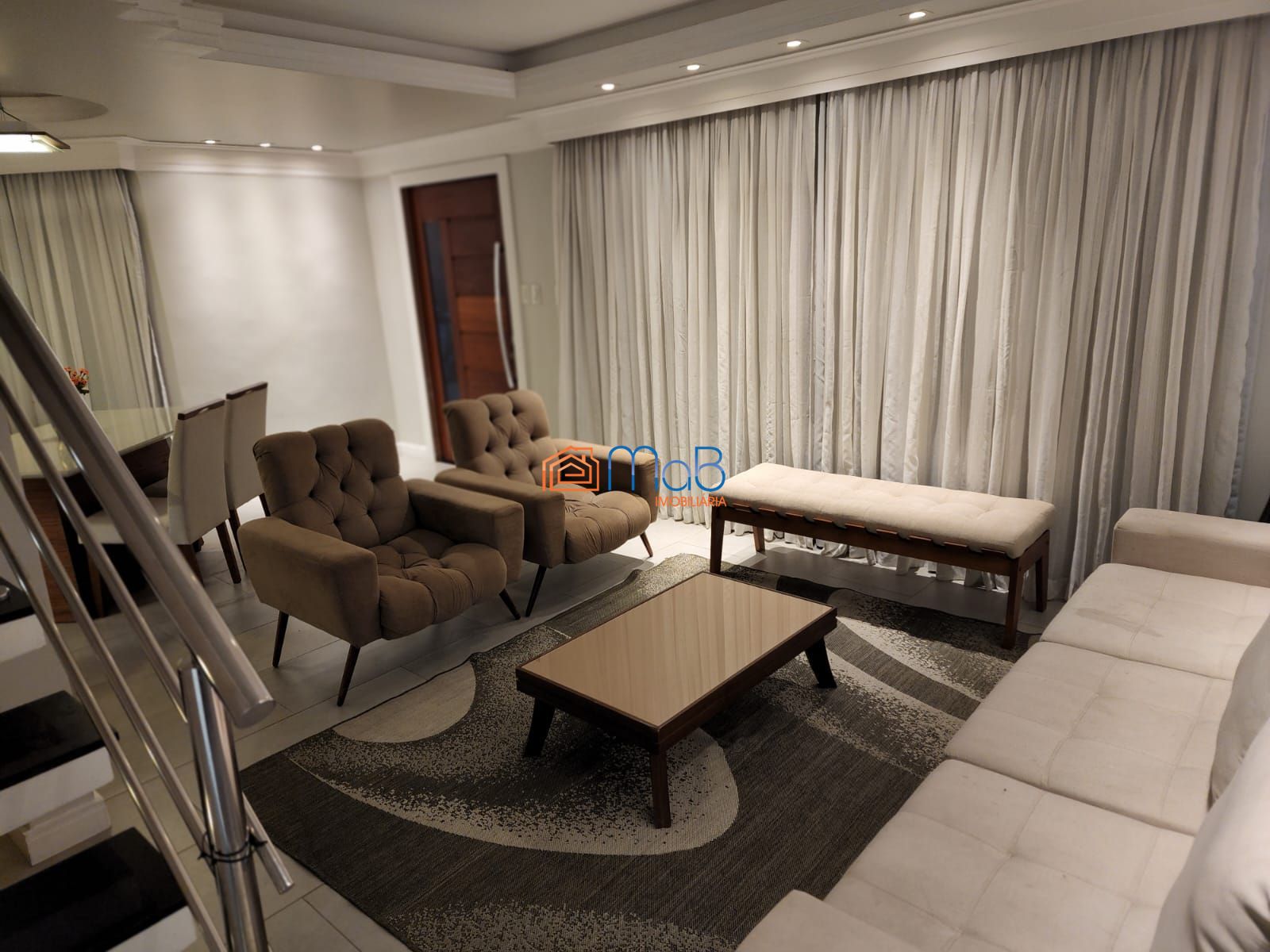 Linda casa com 03 quartos a venda no jardim santo antônio