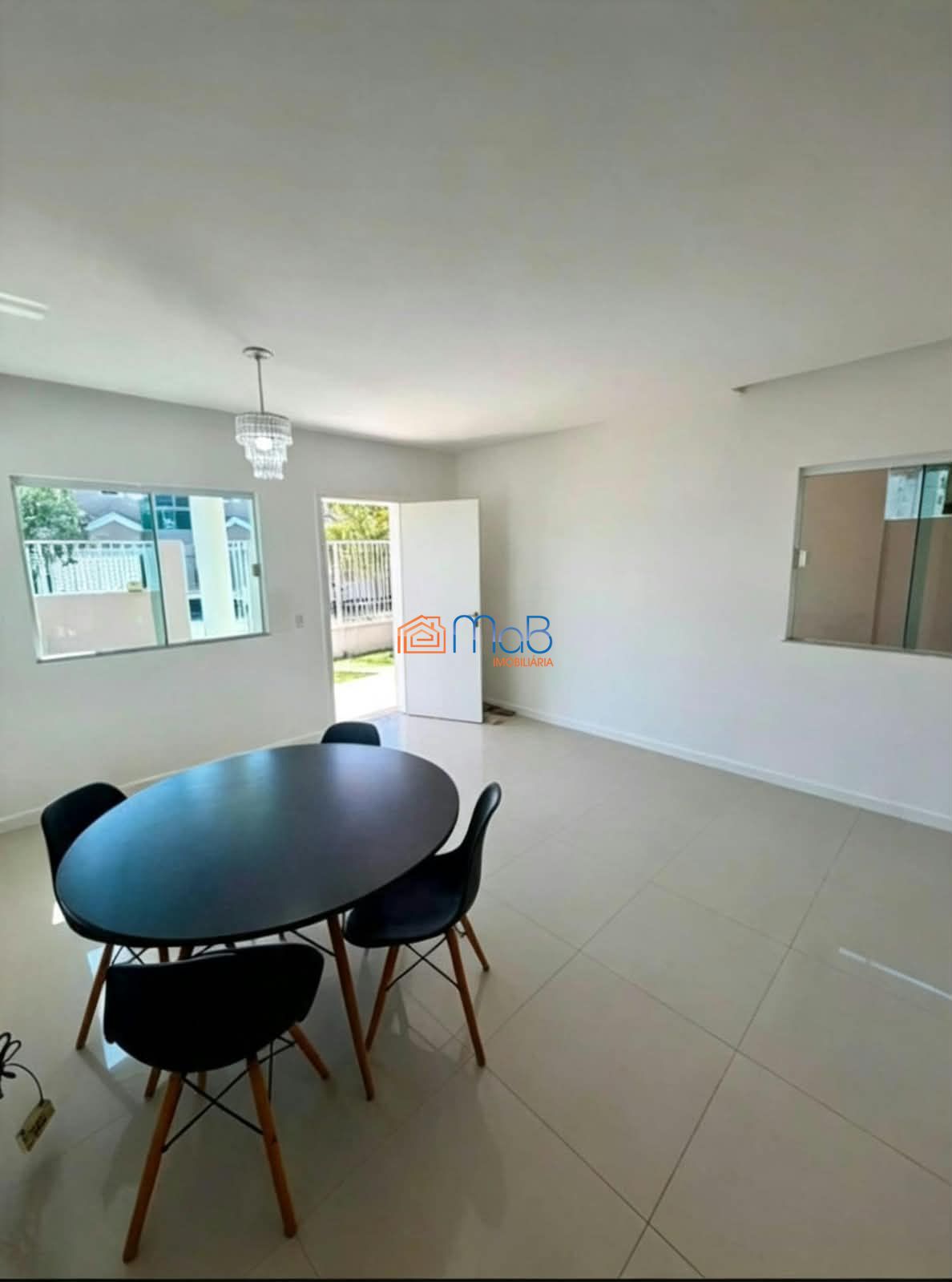 Casa para locação no Vale das Palmeiras – Macaé/RJ