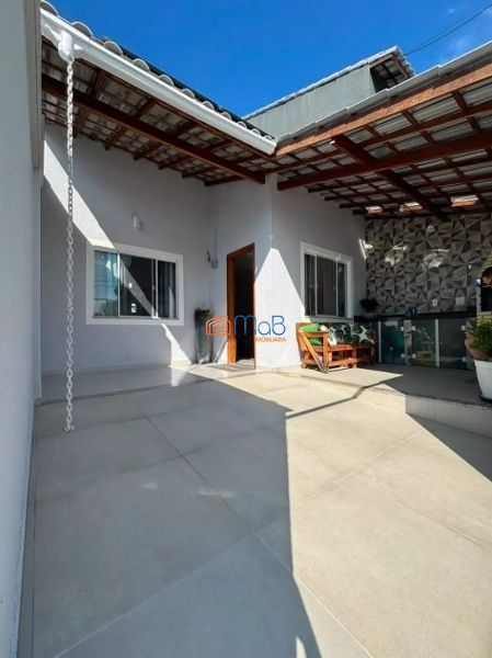Casa à Venda no Vale das Palmeiras – Macaé/RJ