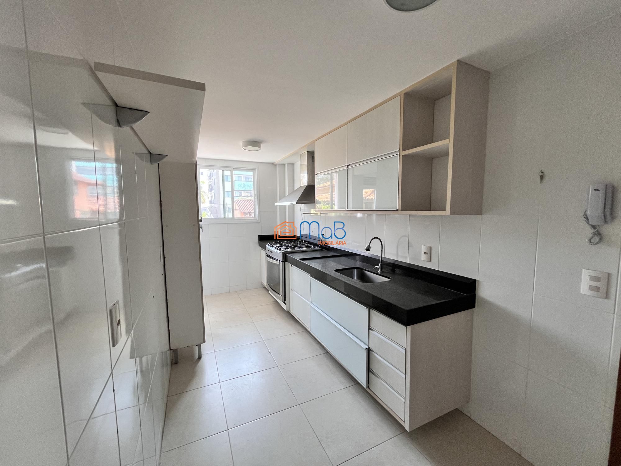 Apartamento à venda com 3 quartos, 138m² - Foto 6