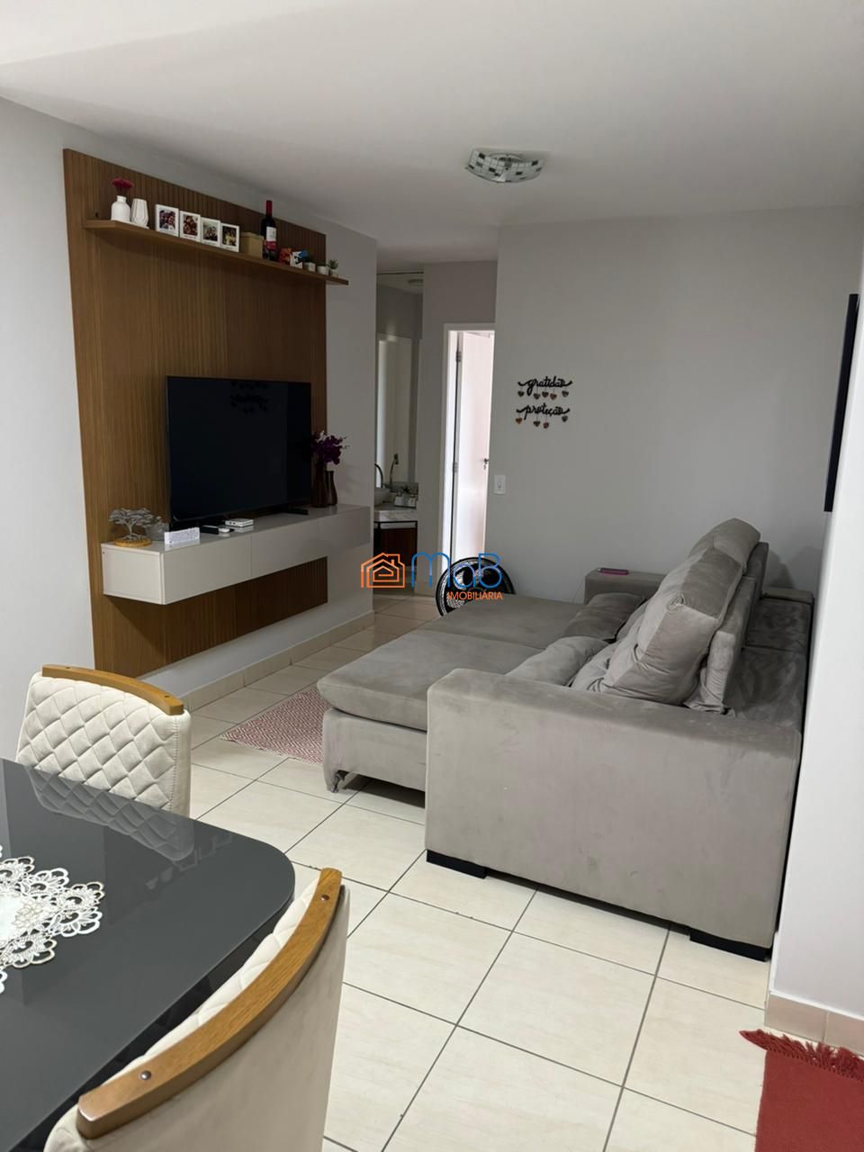 Apartamento à venda com 2 quartos, 69m² - Foto 1