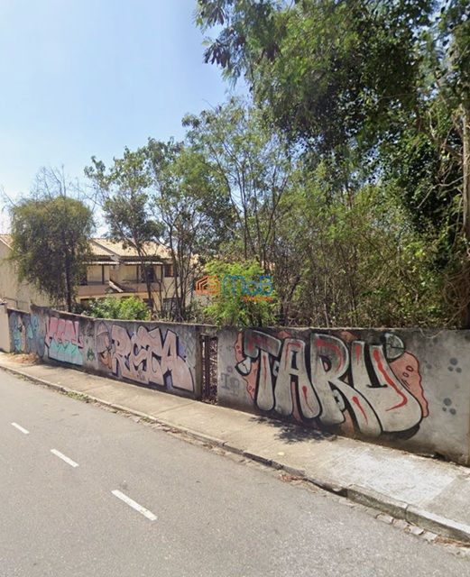 Terreno 1.086m² no bairro da glória
