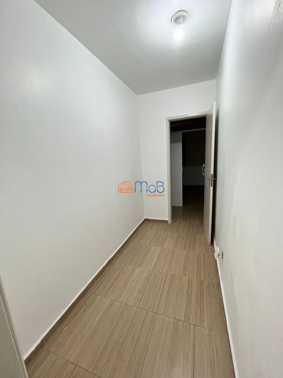 Casa à venda com 4 quartos, 200m² - Foto 36