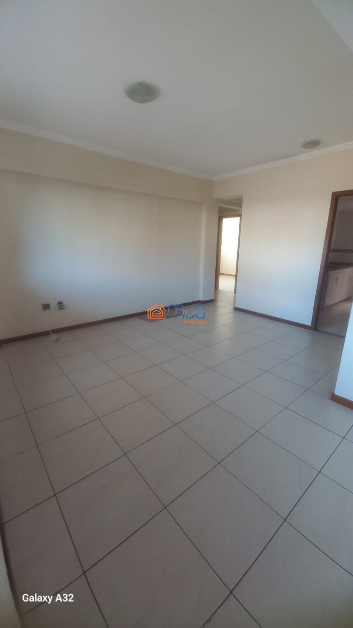Apartamento, 2 quartos, 73 m² - Foto 2