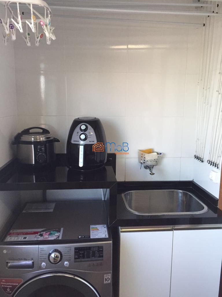Apartamento com planejado e ares condicionados para locação 