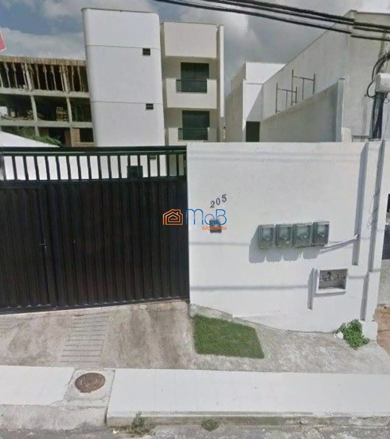 Apartamento à venda com 2 quartos, 70m² - Foto 1