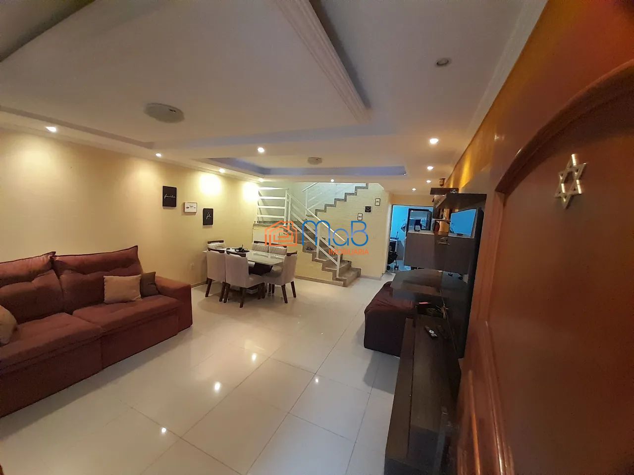 Casa, 3 quartos, 180 m² - Foto 1